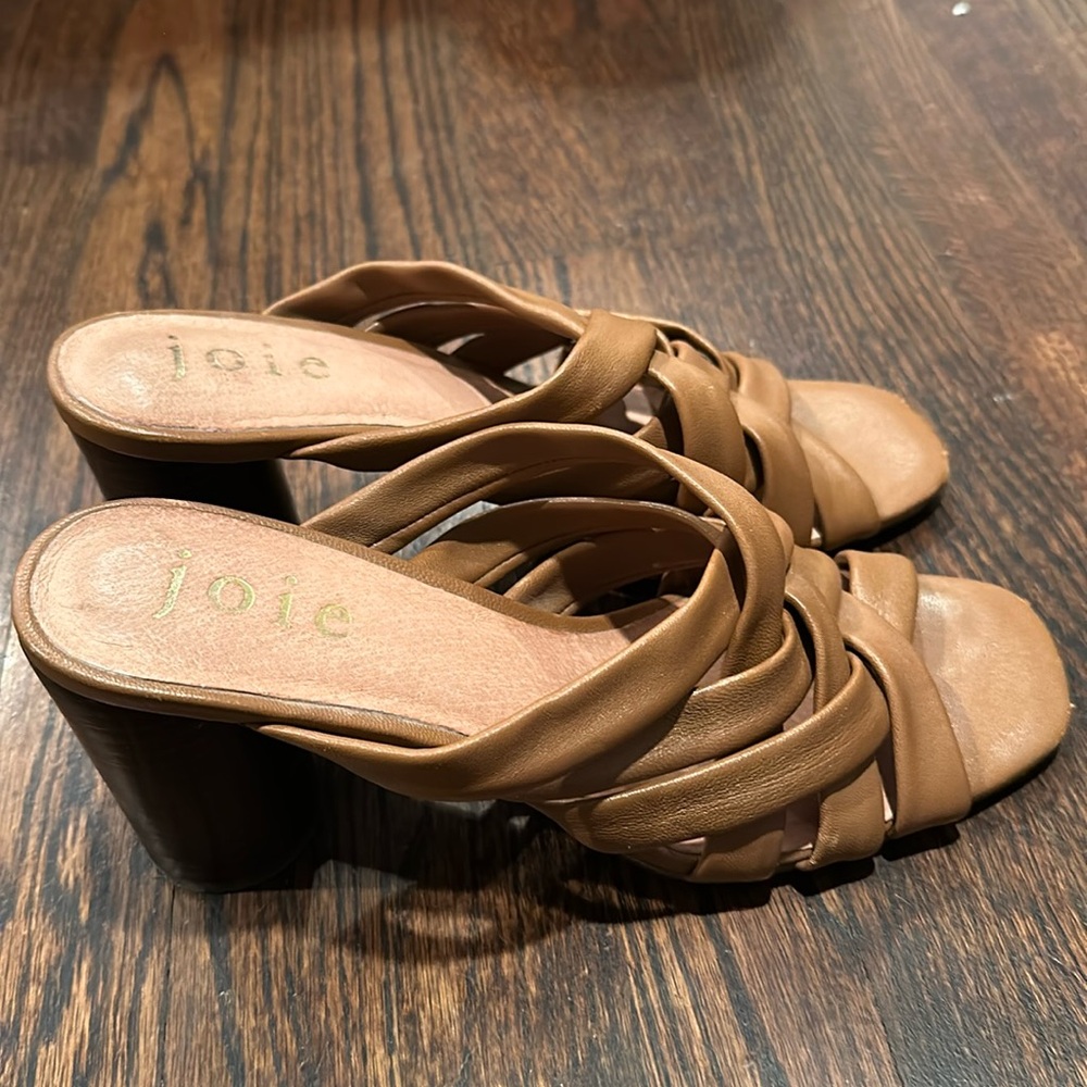 Joie tan sandals with chunky round heel